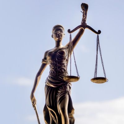 La Justicia